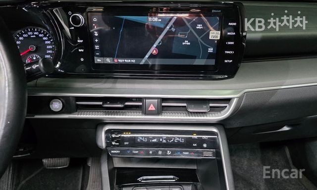 2020 - kia k5