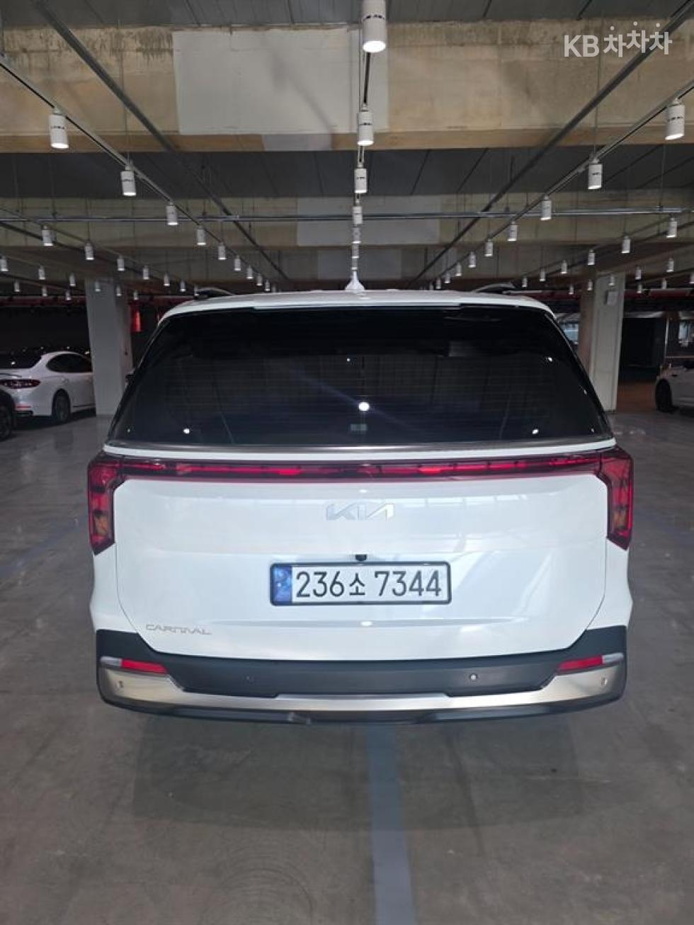 2025 - kia carnival