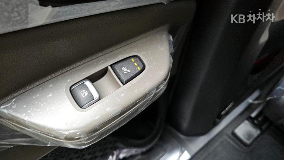 2025 - kia carnival