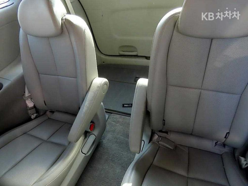 2016 - kia carnival