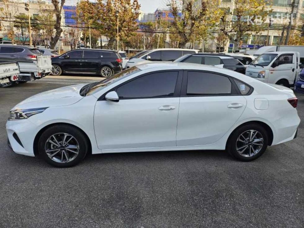 2022 - kia k3