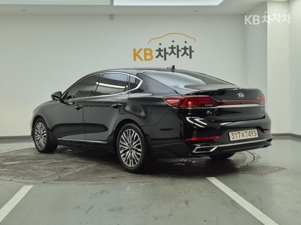 2020 - kia k7
