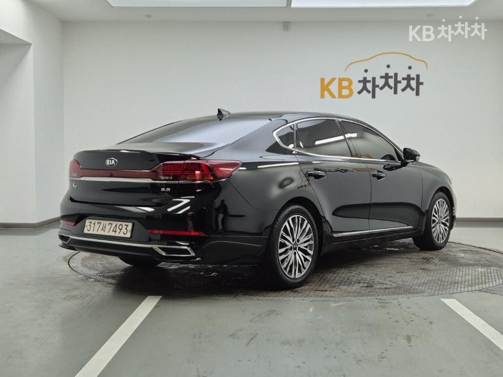 2020 - kia k7
