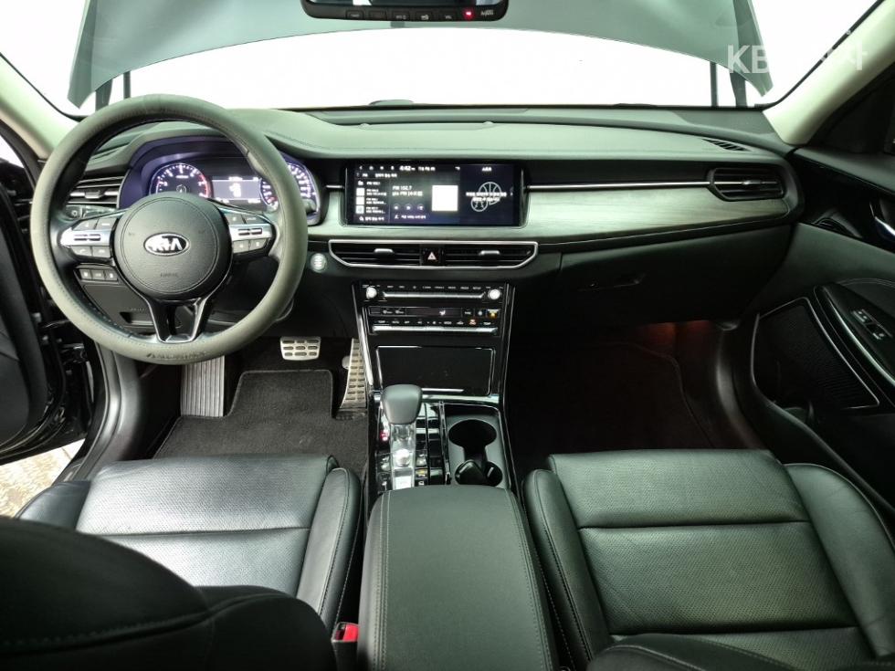 2020 - kia k7