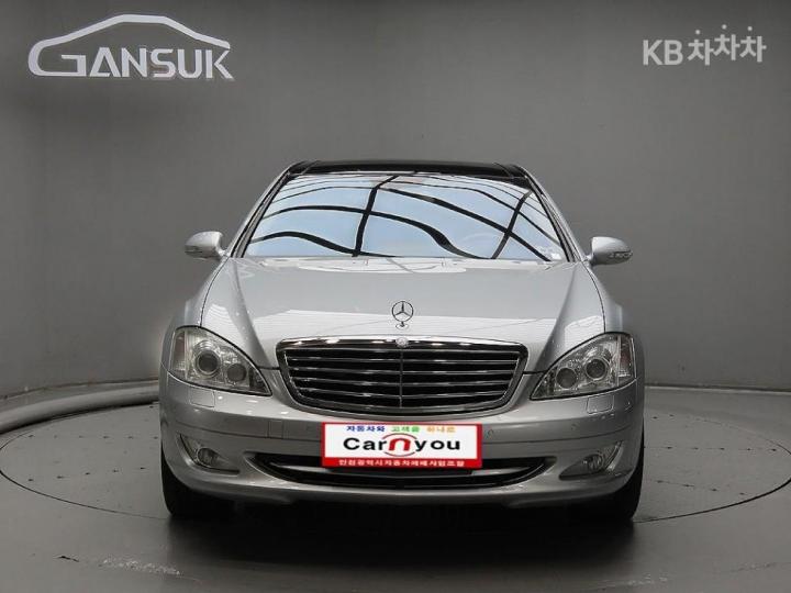 Mercedes-Benz S-Class New S500L W221 2