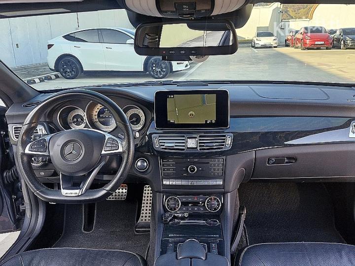 Mercedes-Benz CLS-Class W218 CLS400 W218 8