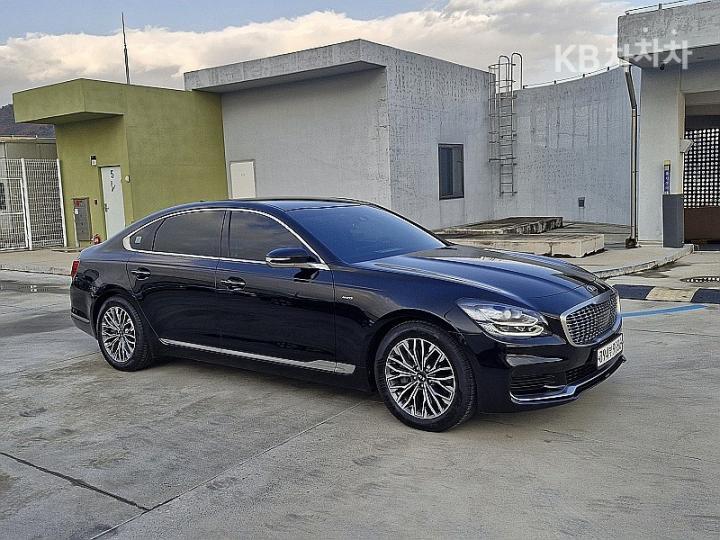 Kia K9 The 3.8 GDI AWD Platinum Ⅰ 4