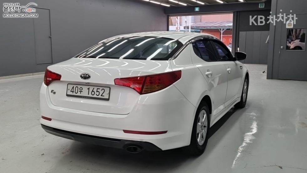 2012 - kia k5