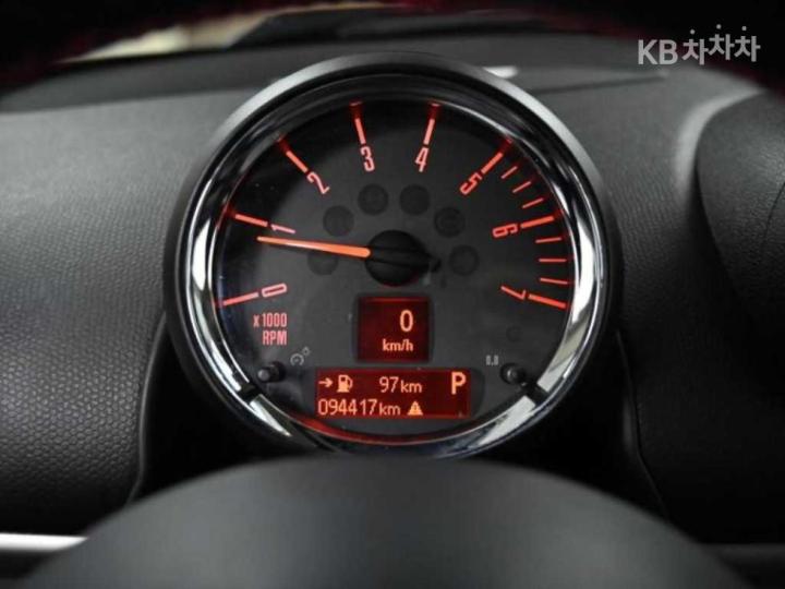 Mini Countryman D ALL4 2.0 Base Type 9