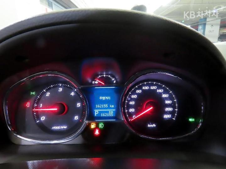 Chevrolet Captiva 4WD LTZ 10