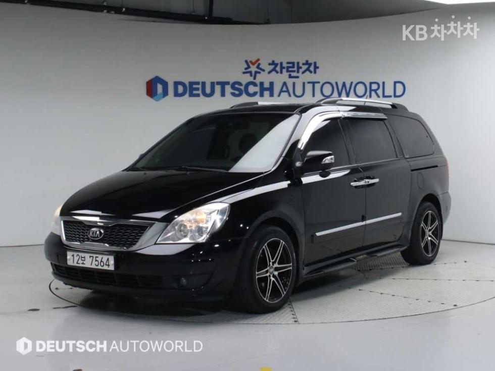 2013 kia carnival
