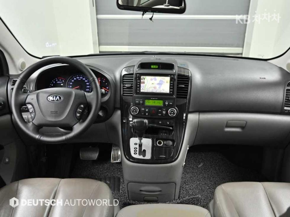 2013 - kia carnival