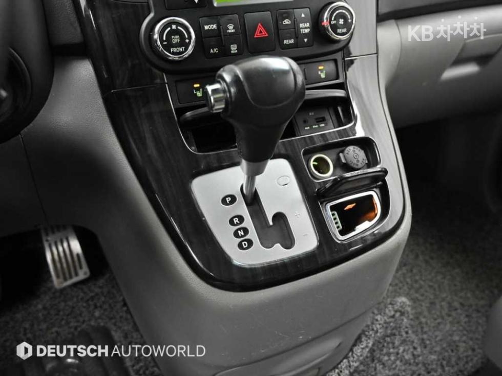 2013 - kia carnival