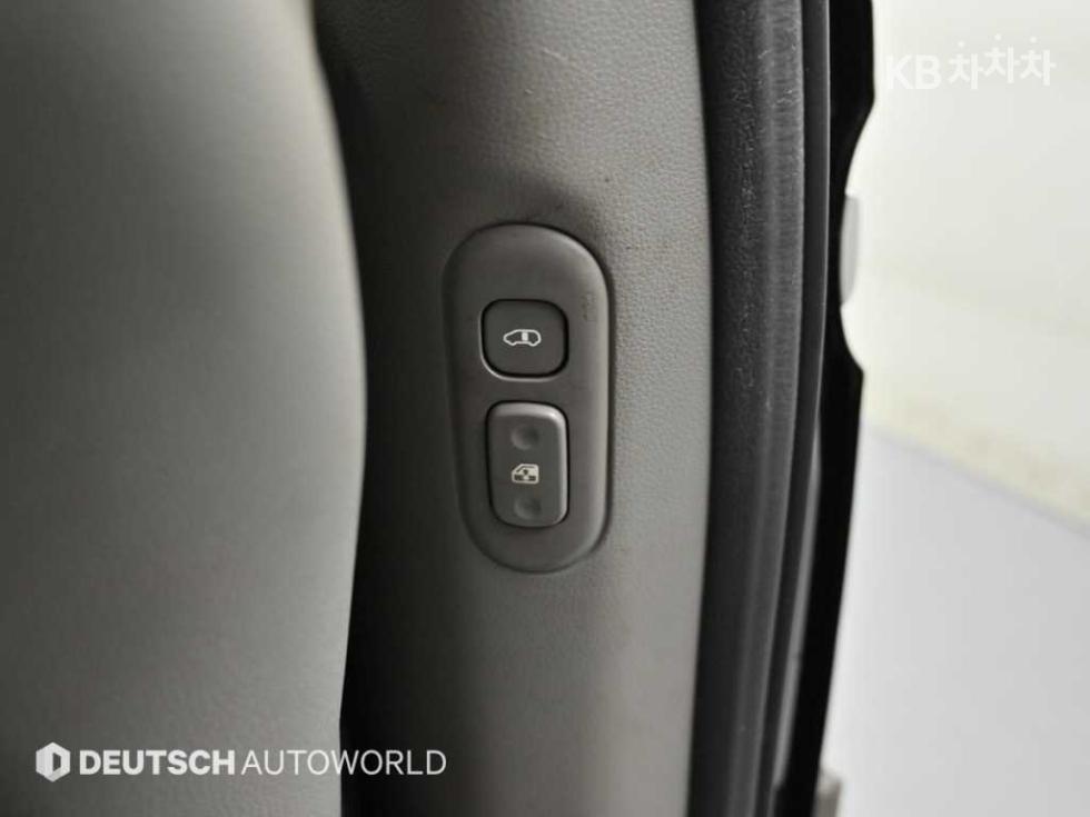 2013 - kia carnival