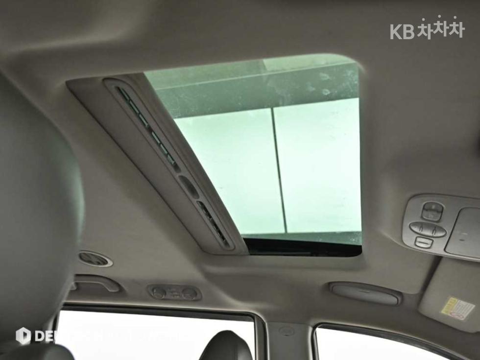 2013 - kia carnival