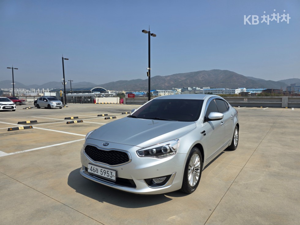 2013 - kia k7
