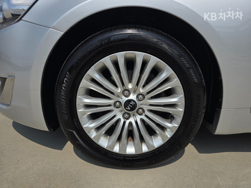 2013 - kia k7