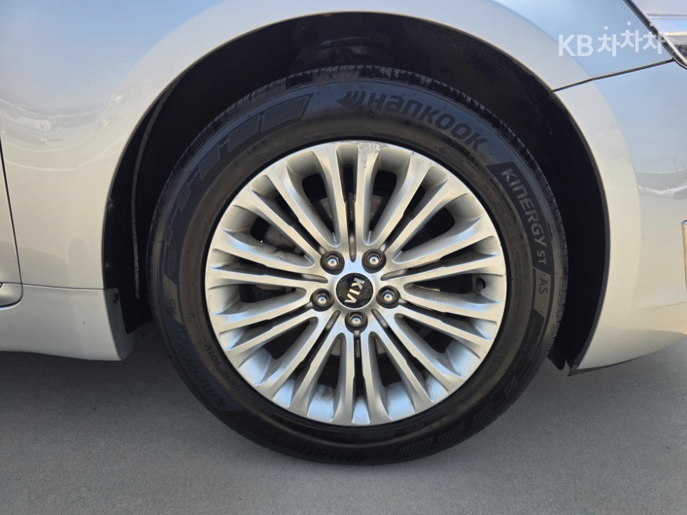 2013 - kia k7