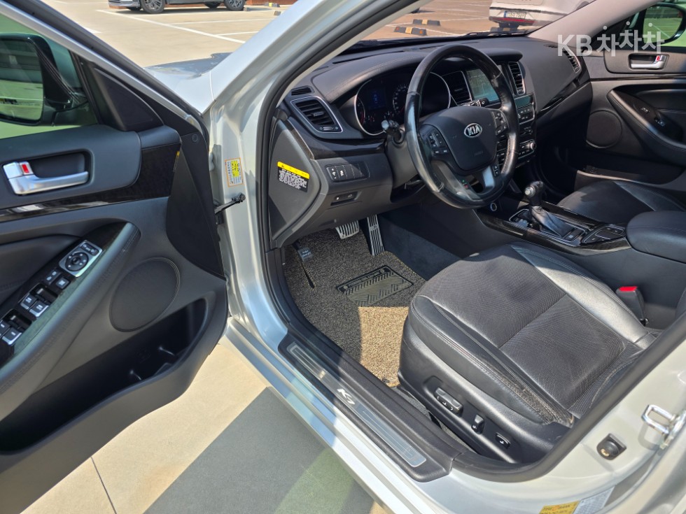 2013 - kia k7