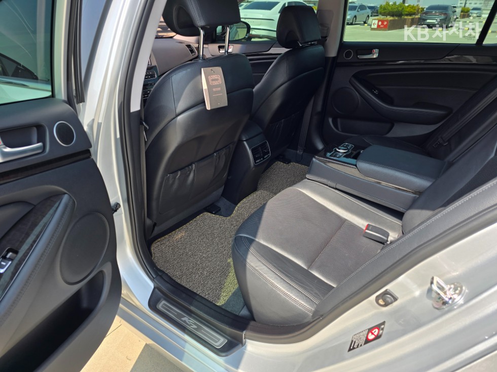 2013 - kia k7