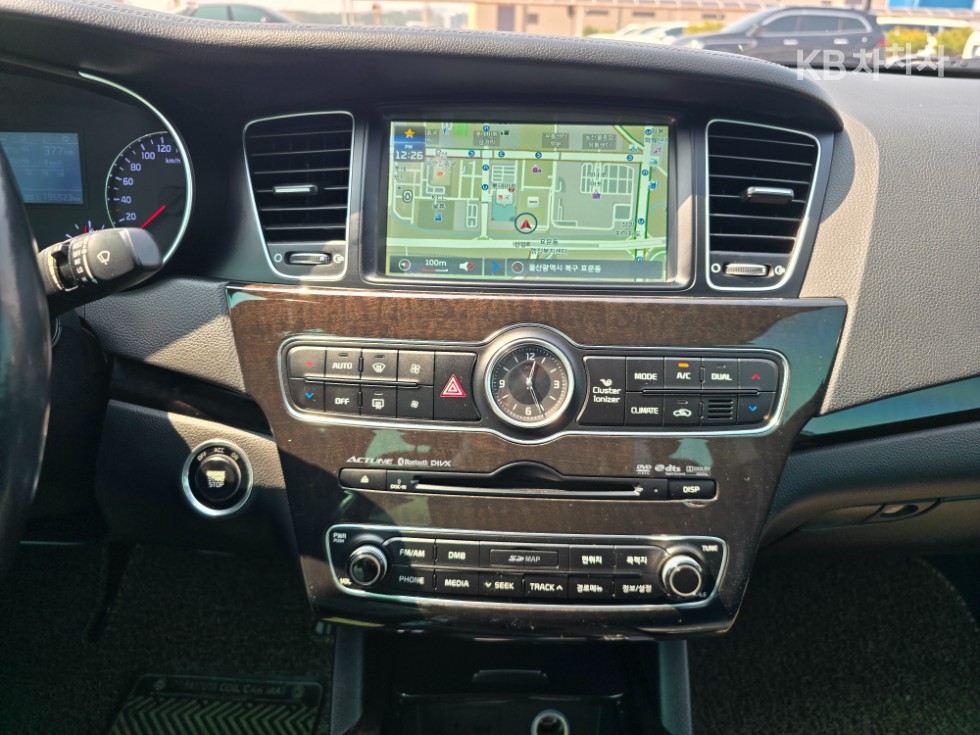 2013 - kia k7