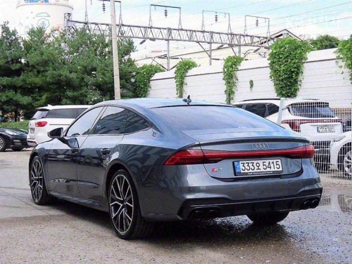 Audi S7 4K 3.0 TDI Quattro Base Type 4