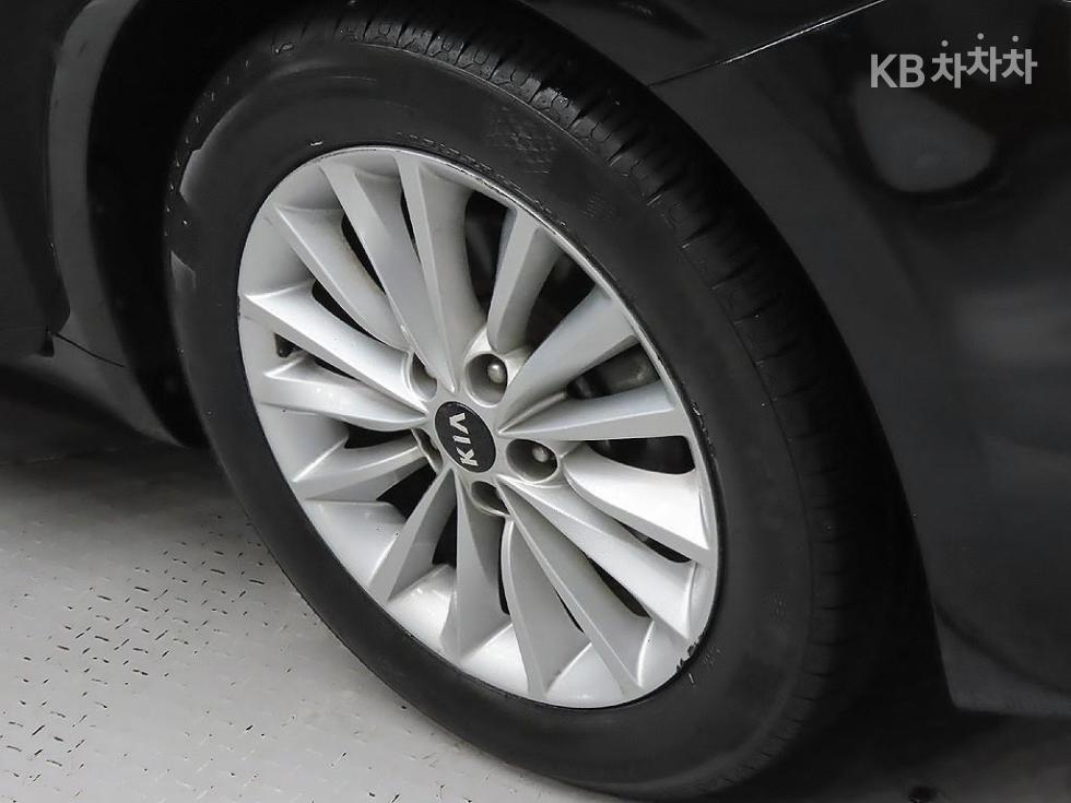 2016 - kia k7