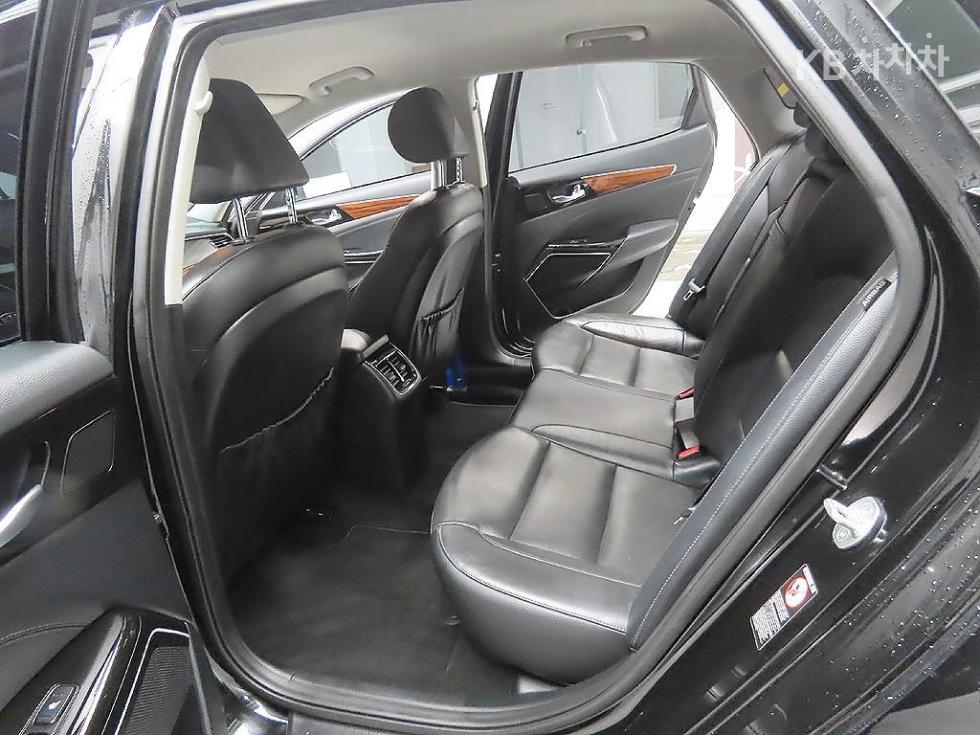 2016 - kia k7