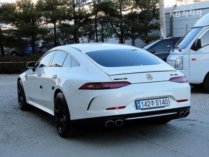 Mercedes-Benz AMG GT C192 43 4MATIC+ Base Type — фото 3