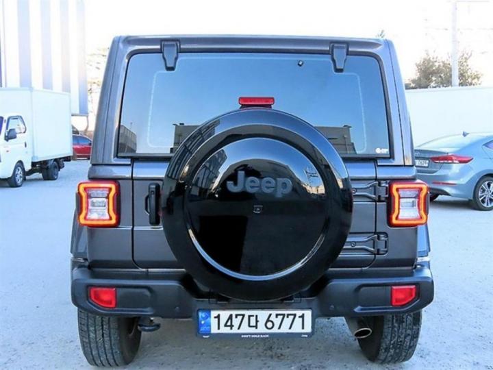 Jeep Wrangler JL 2.0 Overland 4 Duo Power Top Base Type — фото 4