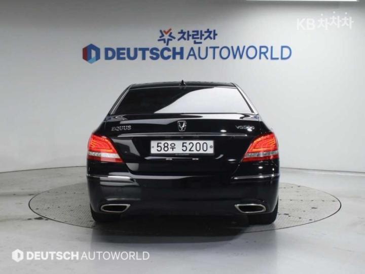 Hyundai Equus New VS500 Prestige 5