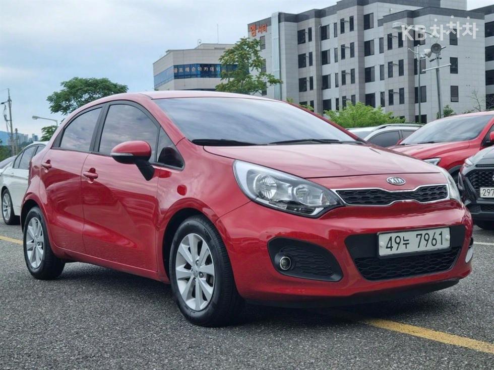 2012 kia pride