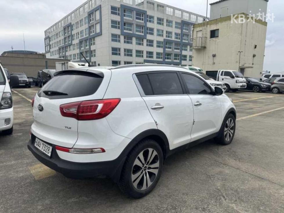 2012 - kia sportage