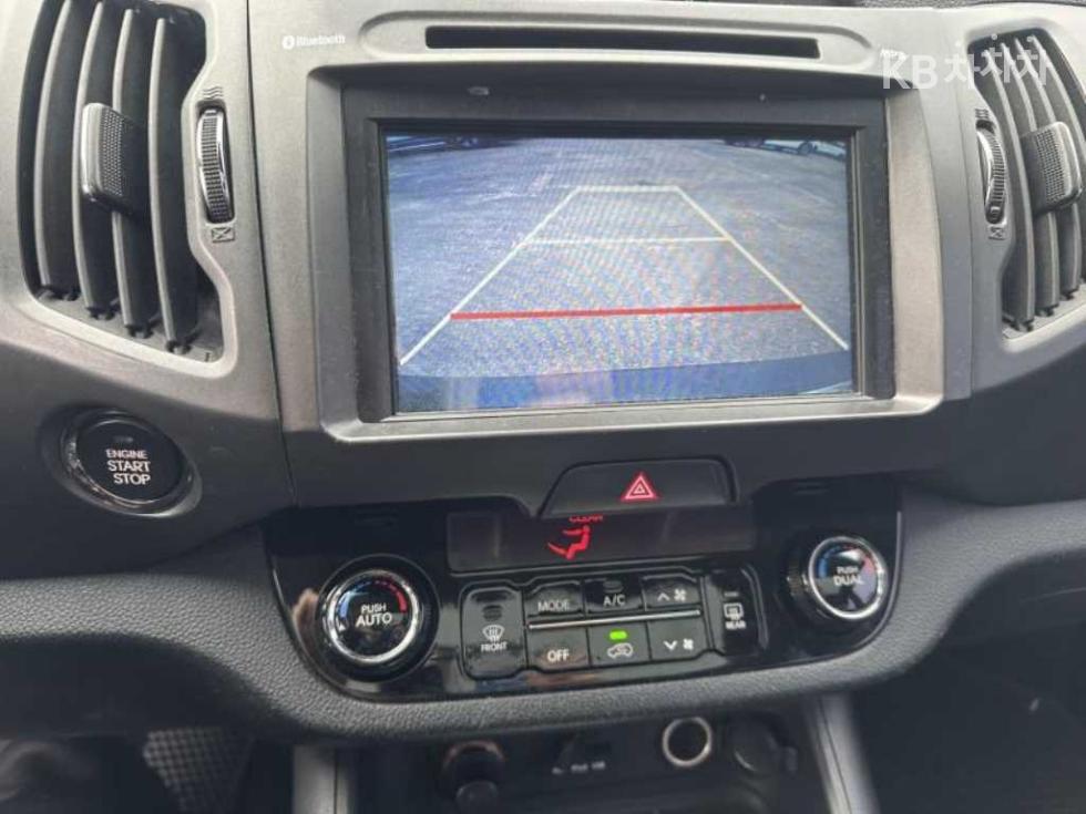 2012 - kia sportage