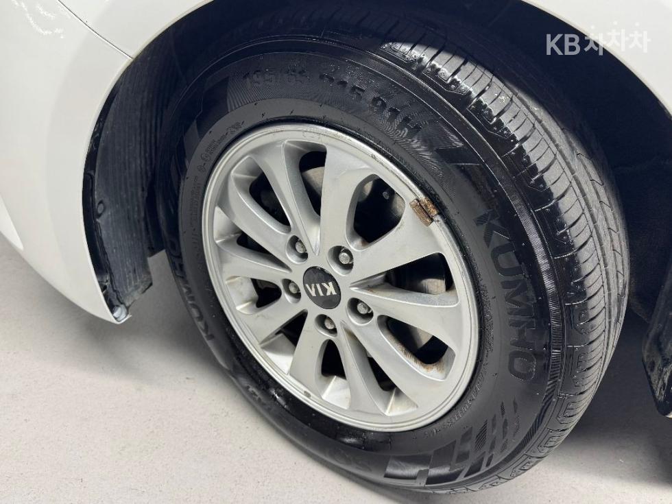 2016 - kia k3