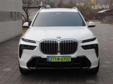 BMW X7 xDrive 40i — foto 1
