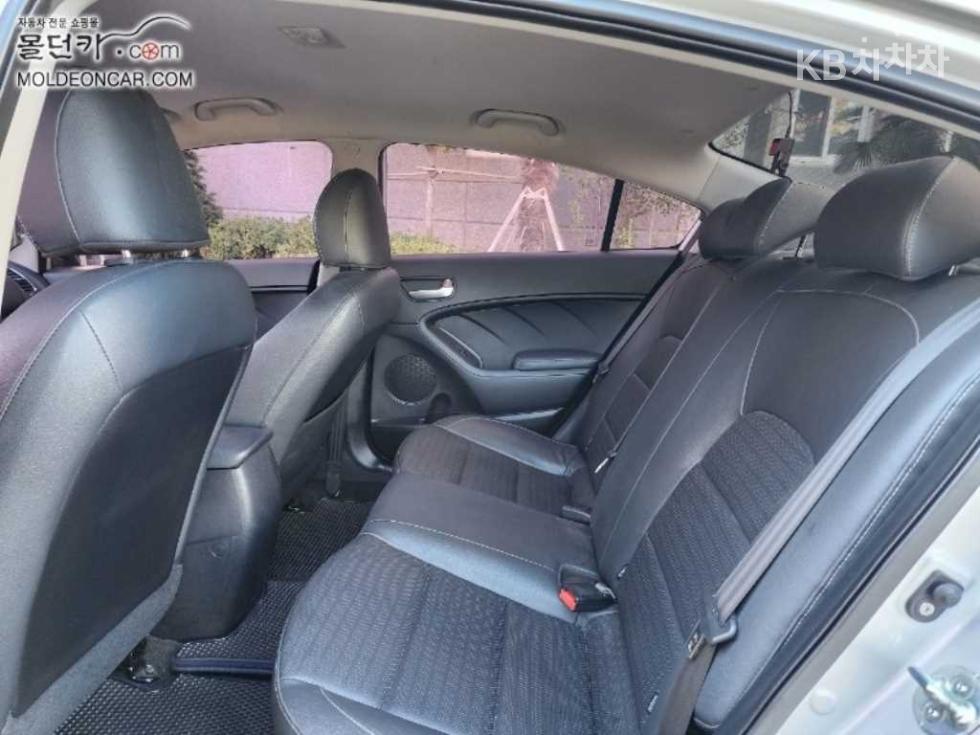 2017 - kia k3