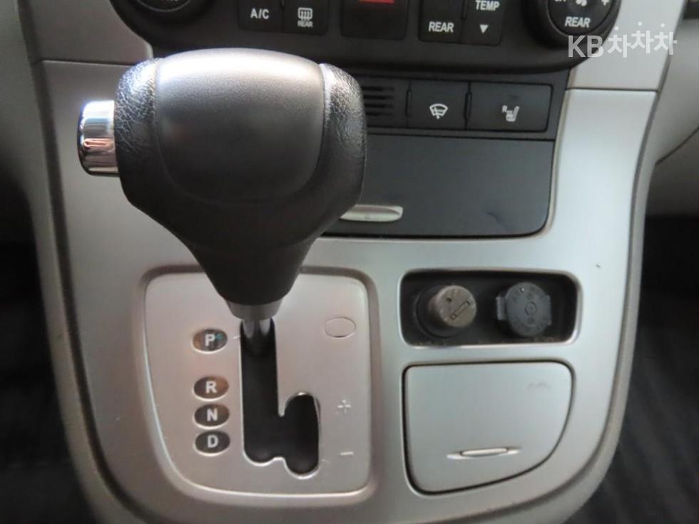 2013 - kia carnival