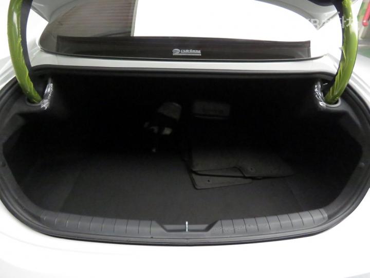 Hyundai Sonata 2.0 HEV S - фото 18