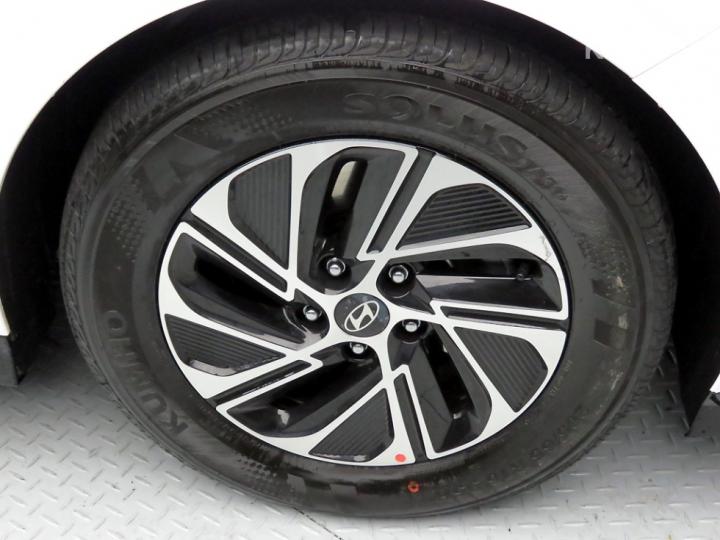 Hyundai Sonata 2.0 HEV S - фото 20