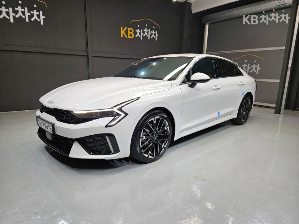 2025 - kia k5
