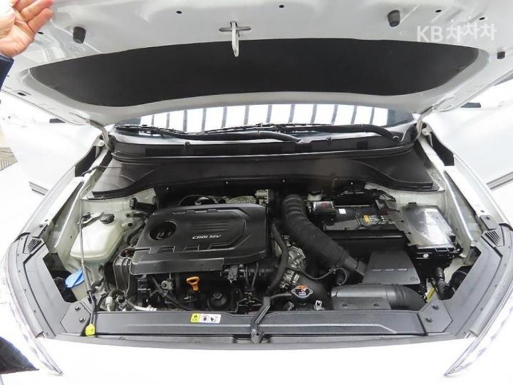 Hyundai Kona Diesel 1.6 Modern Art 9