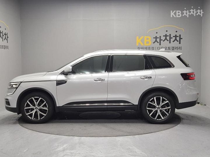 Renault QM6 2.0 LPe 2WD RE Signature 9