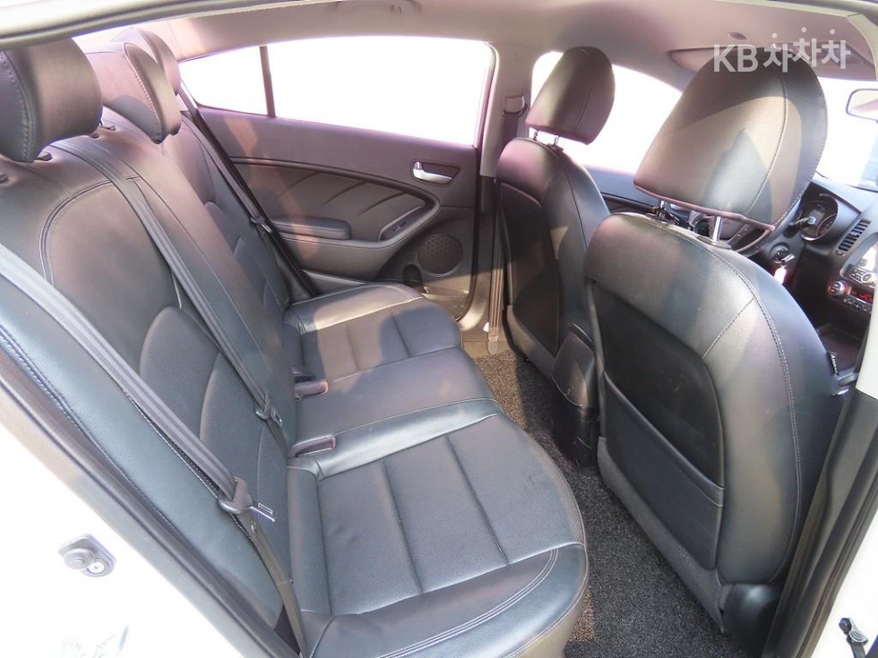 2013 - kia k3