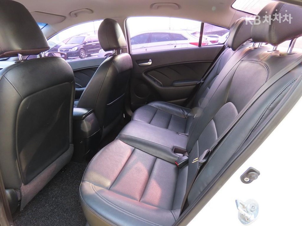 2013 - kia k3