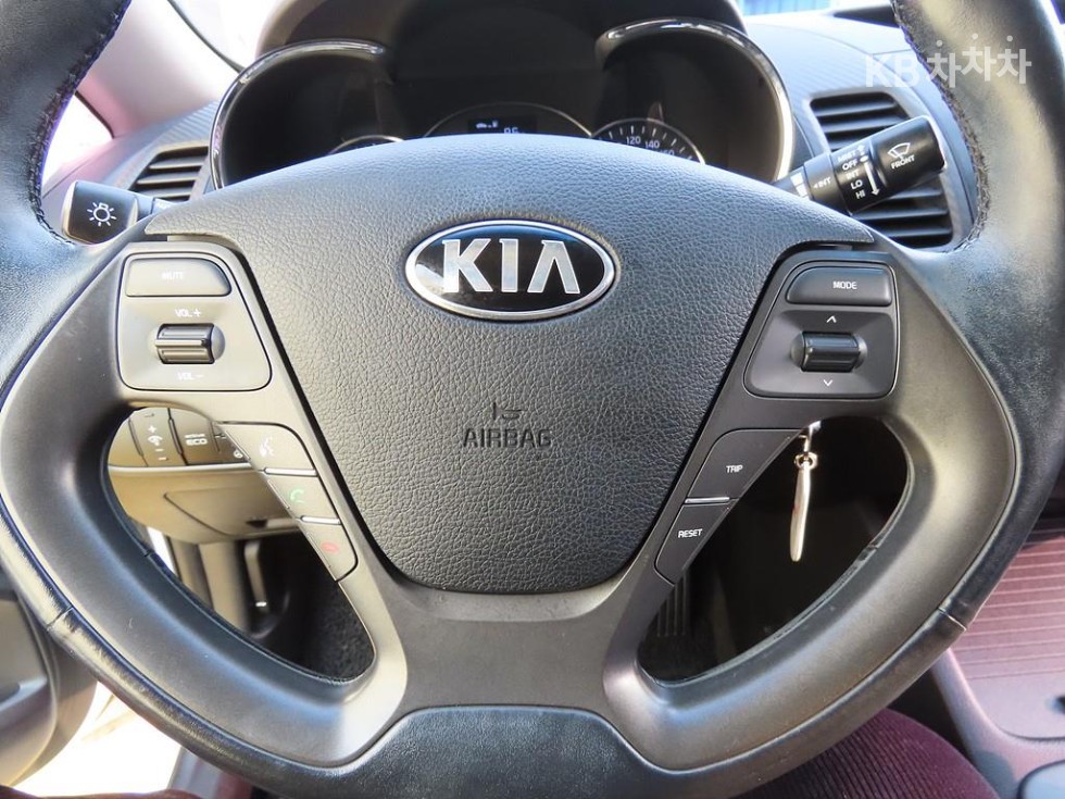 2013 - kia k3