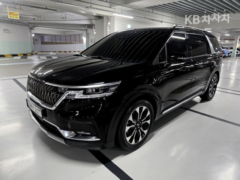 2021 - kia carnival
