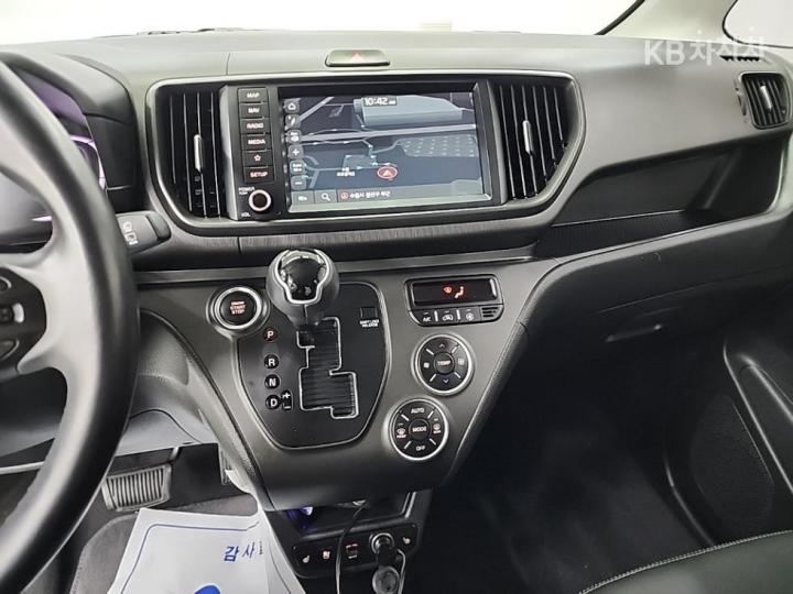 Kia Ray 1.0 Gasoline Van 2 Seater Prestige Special - фото 10