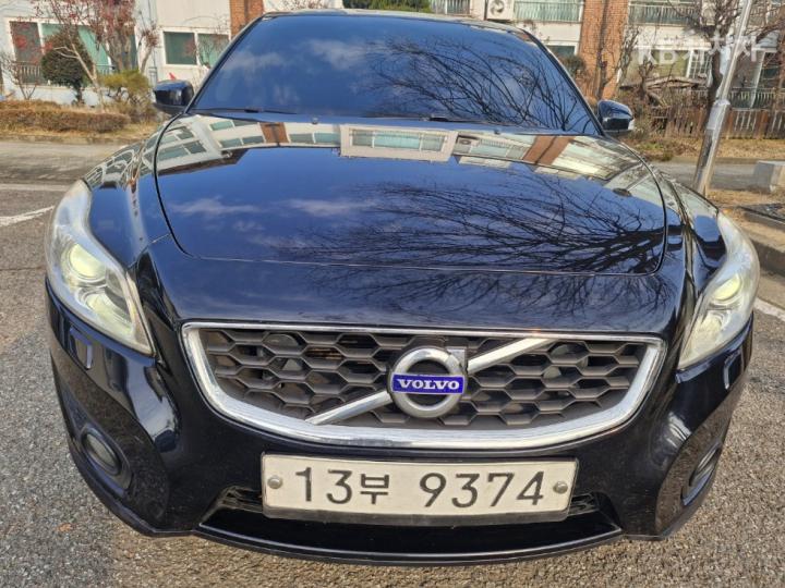 Volvo C30 D4