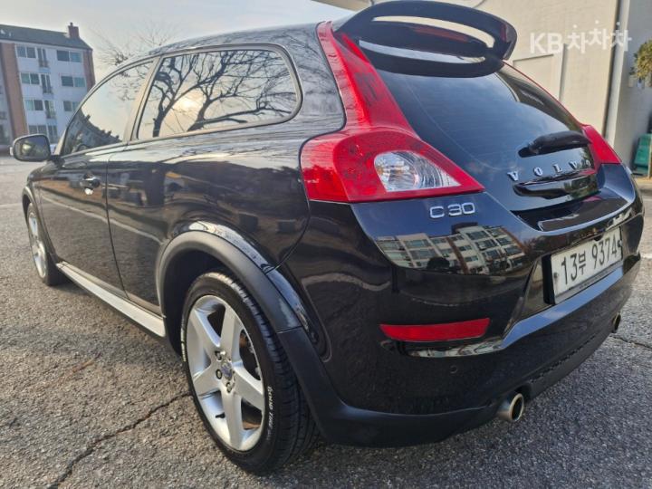 Volvo C30 D4 4